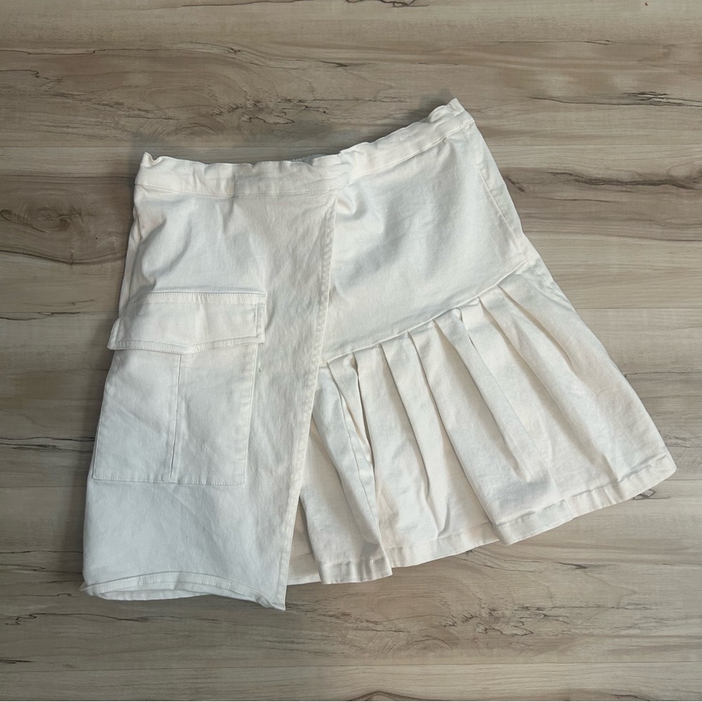 Free Assembly Girls Asymmetrical Pleated Skirt Size XL (14/16)